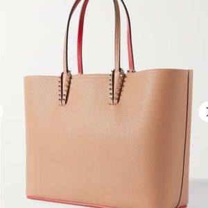 CHRISTIAN LOUBOUTIN
Cabata spiked leather tote